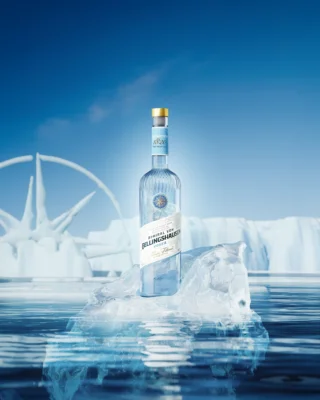 Wishing you a beautiful celebration and a steady course! 💙🖤🤍