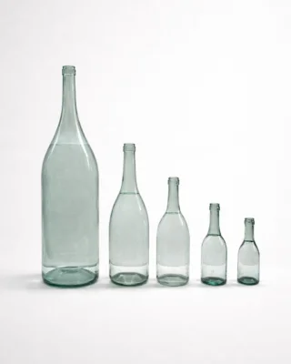 At the dawn of the 20th century, Estonia was part of the Russian Empire. Like many empires, it had its own system of measurement. In the spirits industry, volume was measured in a unit called the pail (or bucket)—equal to 12.299 liters—and bottle sizes were marked as fractions of it - 1/4, 1/20, 1/40, 1/100, or 1/200. The largest bottle held more than 3 litres and it wasn’t just for vodka—you could also buy it filled with pure spirit.